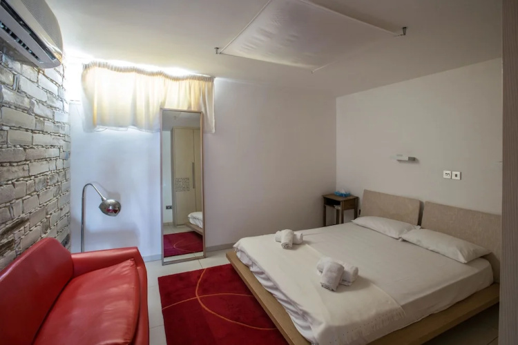 Villa Greko 605 Platinum