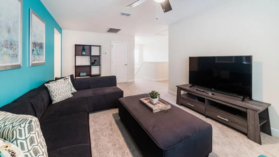 # 4725 Kings Castle Circle