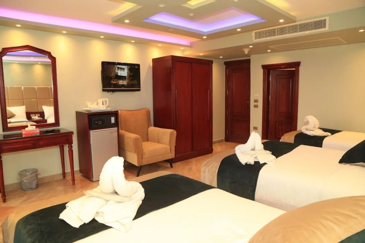 Deluxe Triple room