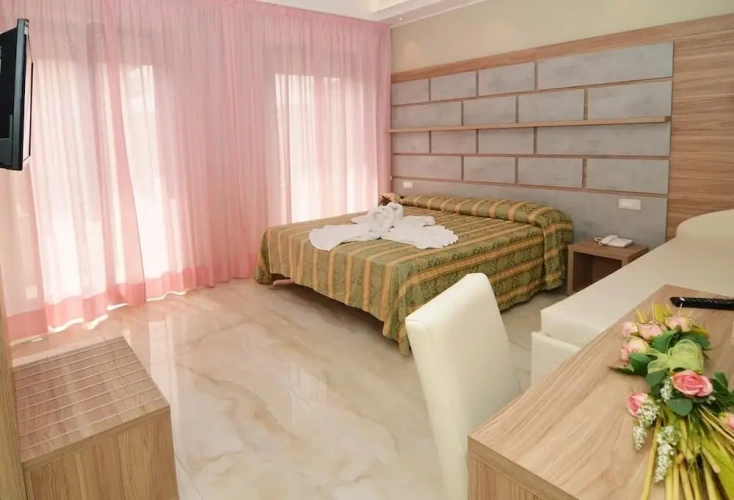 Standard Double room with balcony