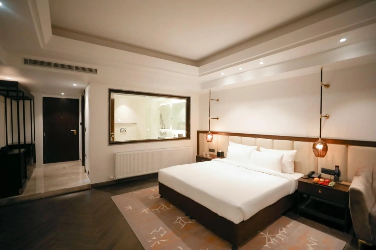 Double Suite