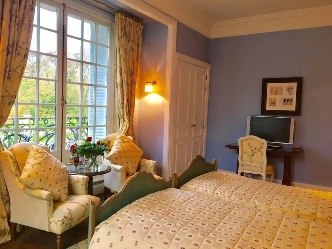 Royal Double room with balcony