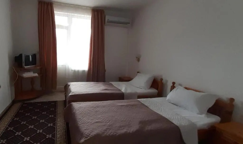 Motel International
