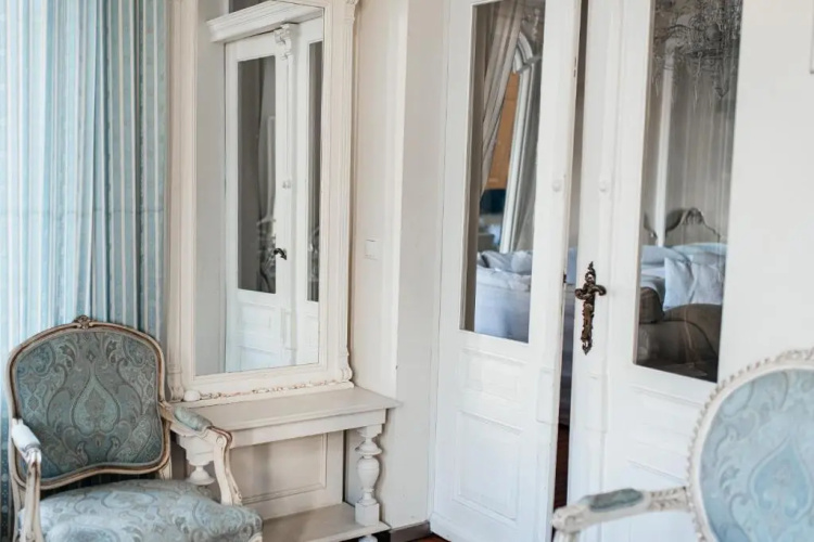 Suites La Bella