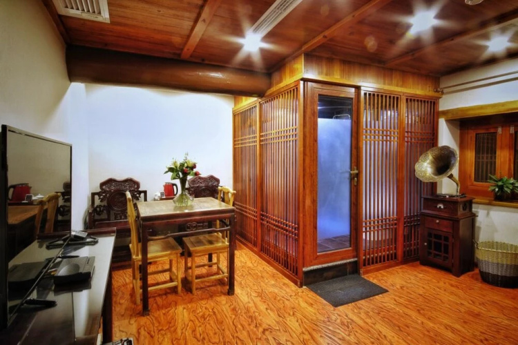 Hanruicheng Inn