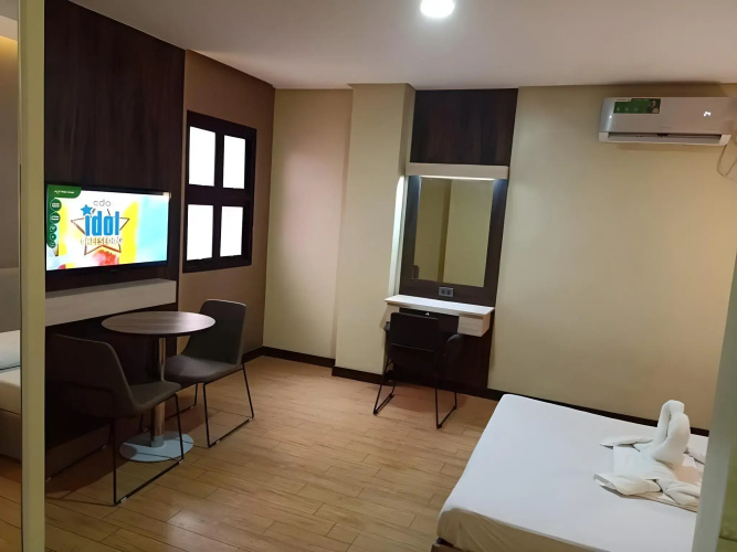 Hotel 99 Quiapo Manila