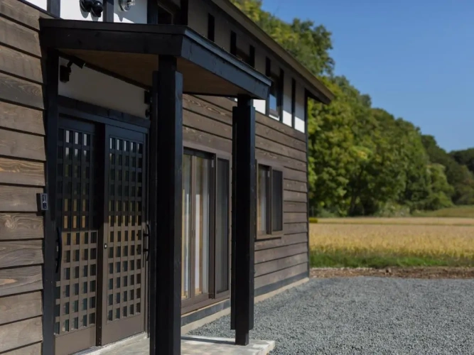 2 Bedrooms Cottage