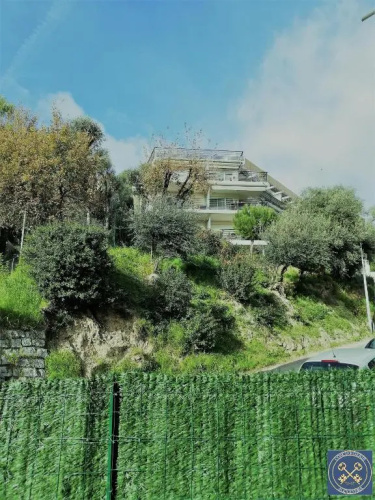NICE VIEW Jolie Studio avec Jardin