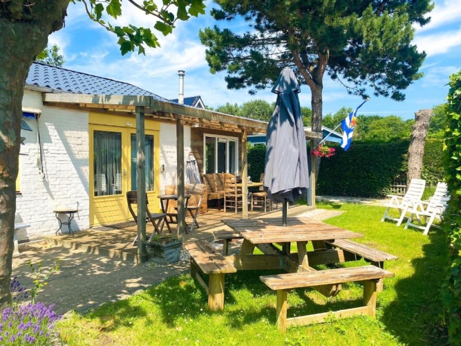 3 Bedrooms Cottage
