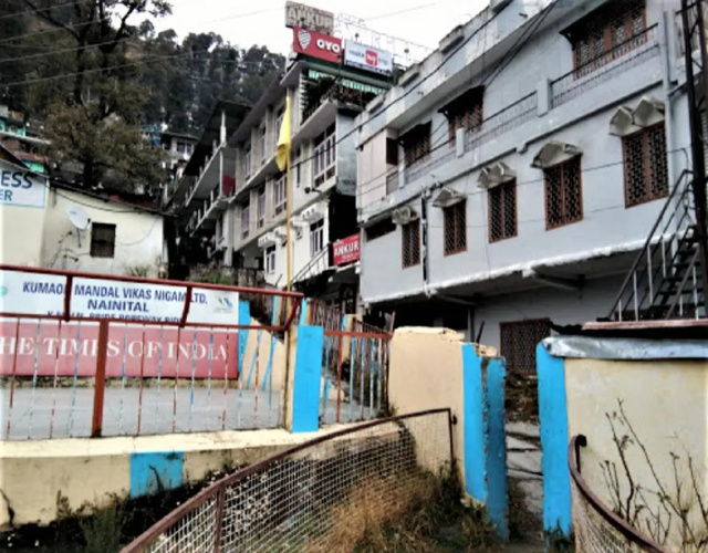 Hotel Ankur Plaza Deluxe - Nainital