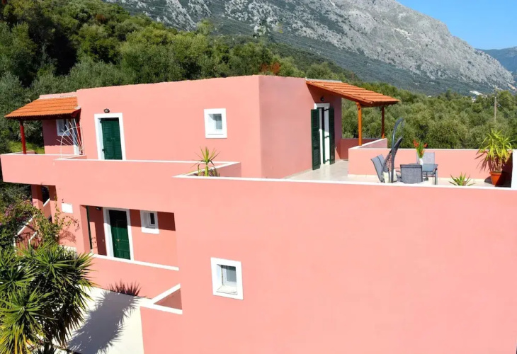 Margarita Apartments & Studios