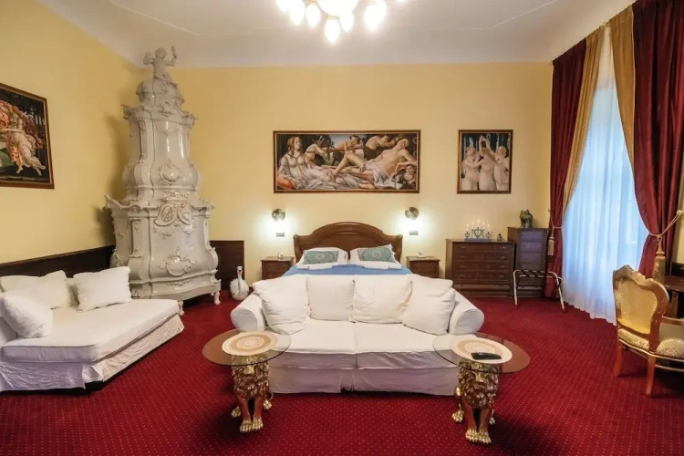 Royal Suite