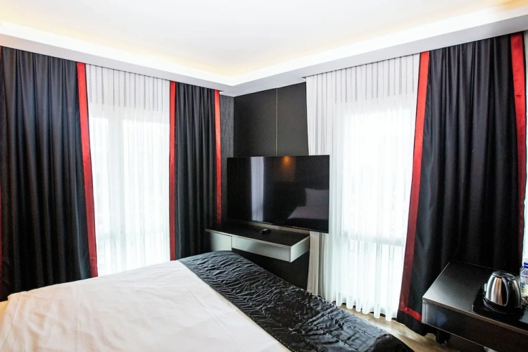 Superior Double room with city view