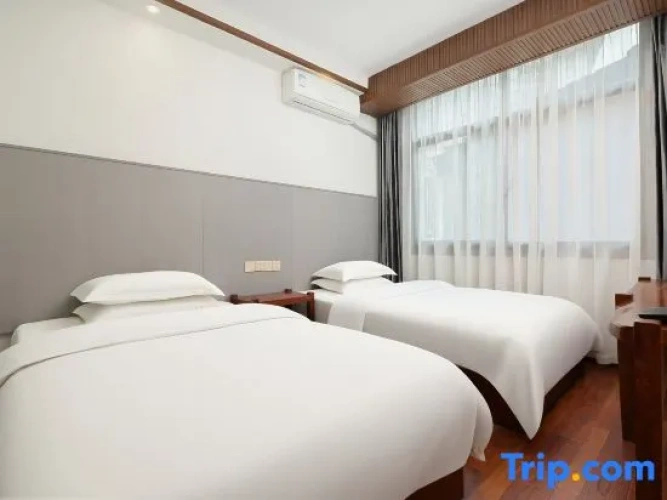 2 Bedrooms Comfort Family Suite