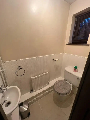 Charming Close Retreat in Grays