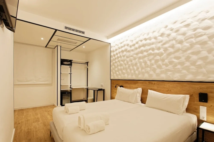 Interior Economy Twin room