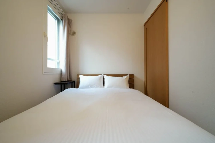 Economy Twin room