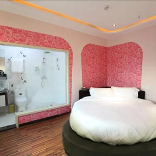 5CM Holiday Hotel
