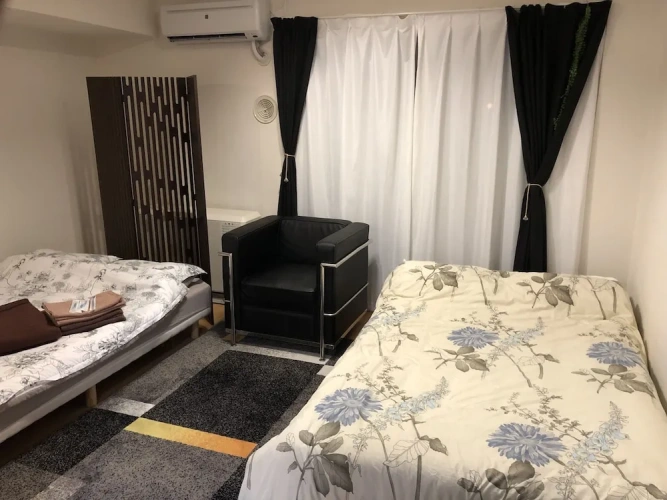 2 Bedrooms Apartment