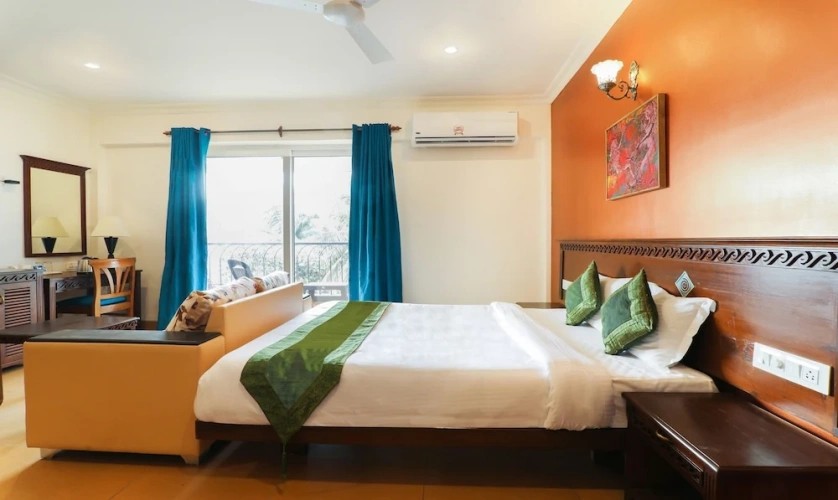 Deluxe room with balcony