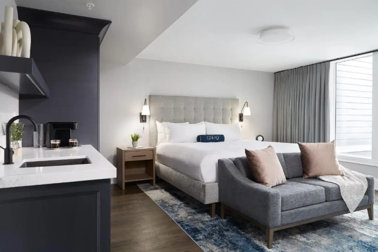 Deluxe Signature Double room