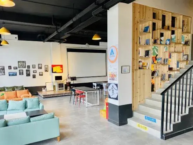 Kunlun Youth Hostel