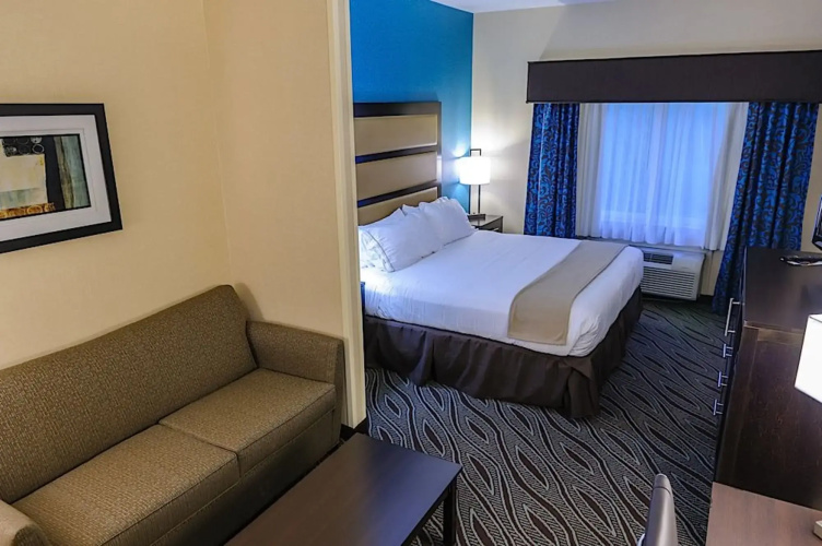 Holiday Inn Express Ludlow by IHG