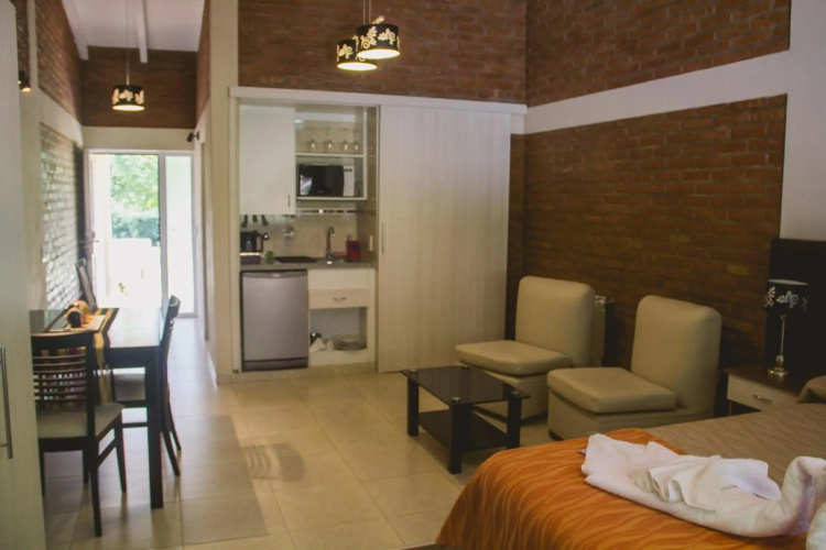 Al Rio Suites