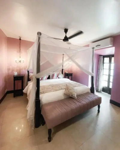 Deluxe room with balcony and with sea view