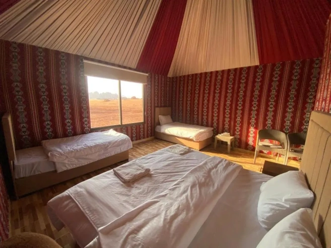 Standard Triple room
