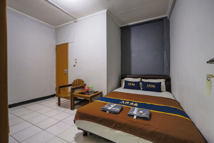 Bogor Guesthouse by ARBA