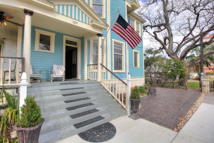 Inn On The Riverwalk photo 11