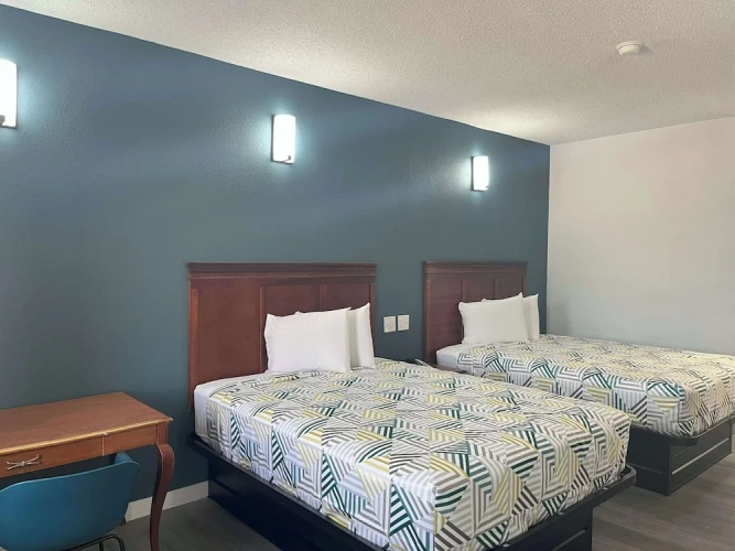 Deluxe Quadruple room