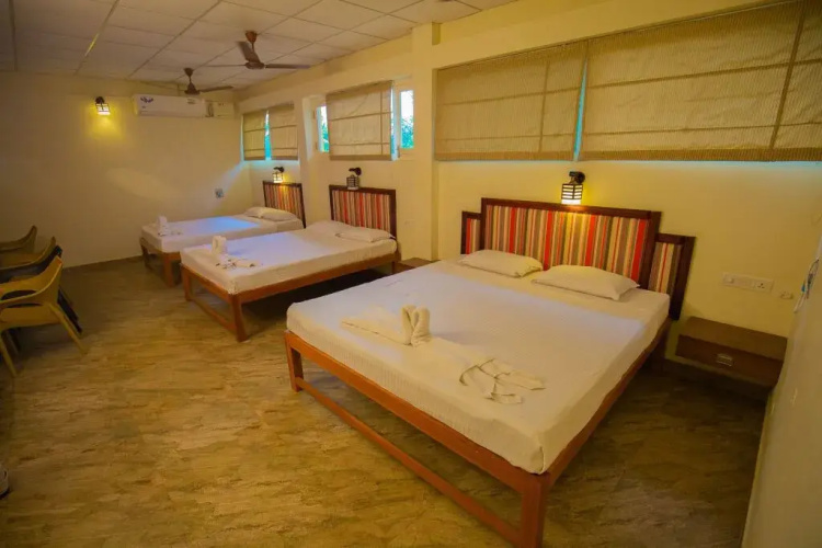 Casuarina Bay Beach Resort