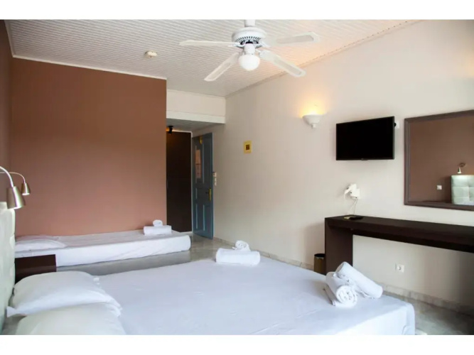 Armonia Luxury Hotel