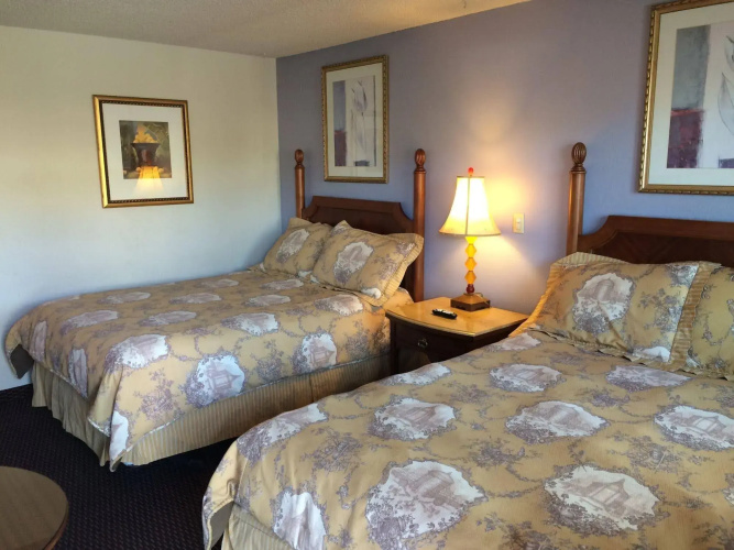 Pacific Inn