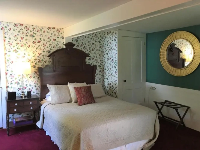 Deluxe Double room with view