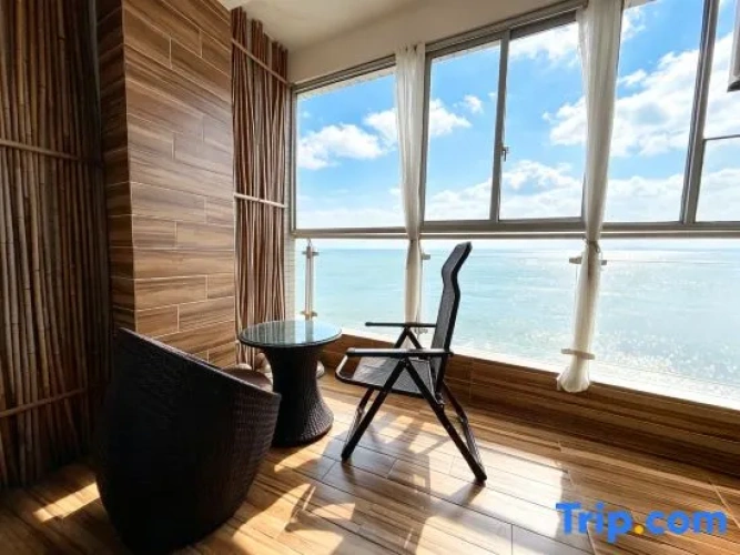 Deluxe Double Suite with sea view
