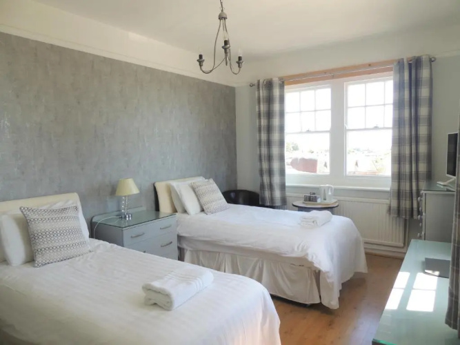 Downs Hotel