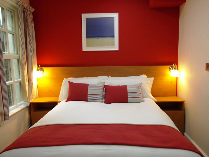 Le Ville Hotel