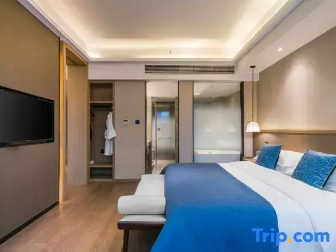 Premier Suite