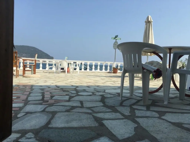 2 Bedrooms Apartment with view