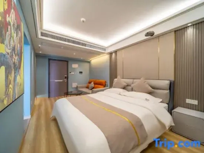 Standard Double room with view