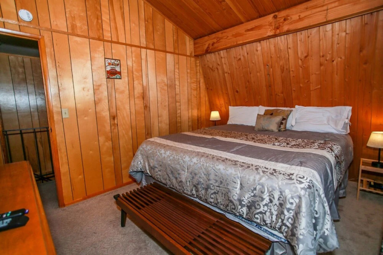 Cozy Bear Cottage