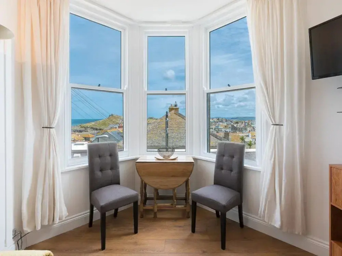 Hepworth Apartment