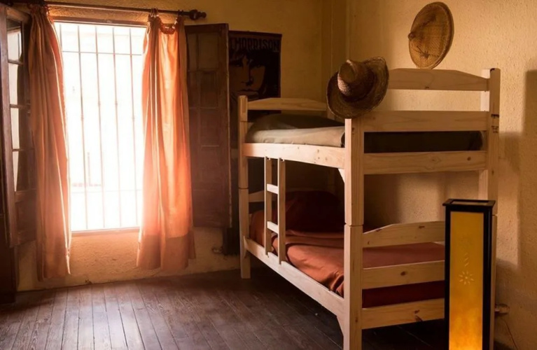 Ejidonia Hostel