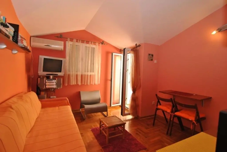 Studio with balcony and with view