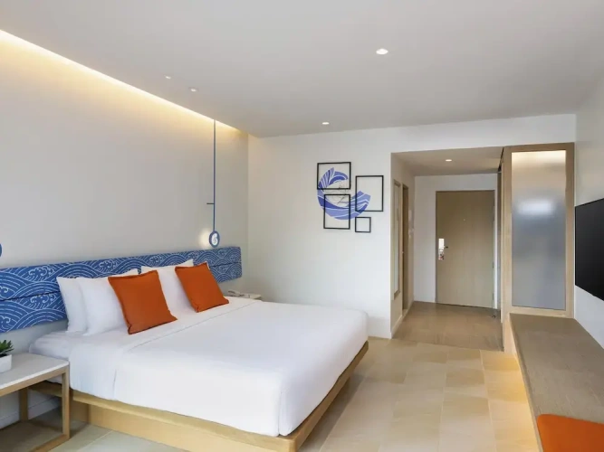 Premier Double room with balcony and with garden view