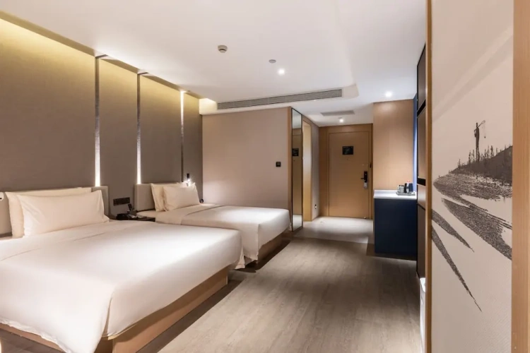 Standard Twin Family room
