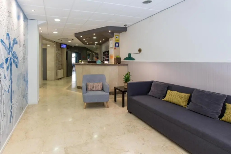 Hostal Operaramblas